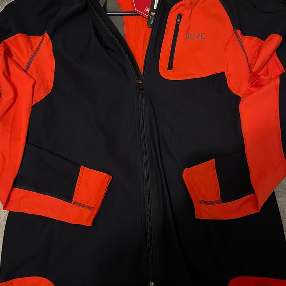 Men's Blue and‎ Orange Jacket with GORE Technology - Picture 2 of 16